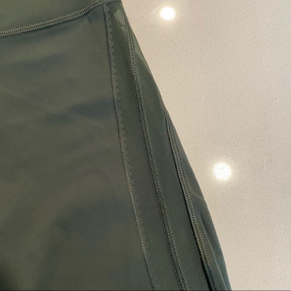 Lululemon Sun Setter 7/8 Tight (25") - Picture 4 of 5